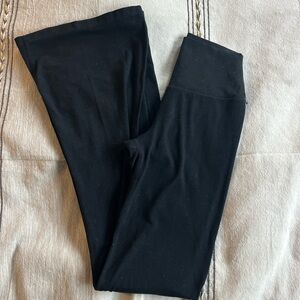 Splits59 flare leggings